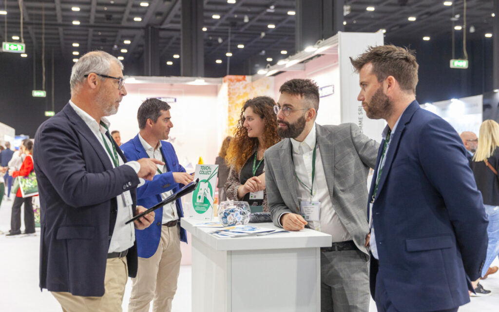 Agenzia di Comunicazione Publifarm | Pure Creative Agency Cronache da Packaging Première: la nostra prima volta da espositori alla fiera 1