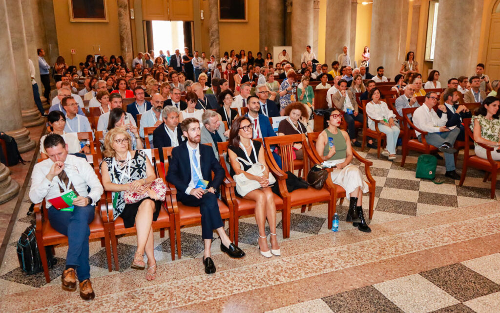 Agenzia di Comunicazione Publifarm | Pure Creative Agency Per il primo Master Day dell’Università di Pavia siamo andati dritti al punto 1