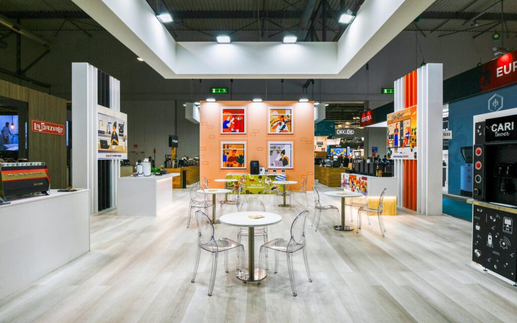 Agenzia di Comunicazione Publifarm | Pure Creative Agency Lo stand di Carimali e del gruppo VEA a Host 2023 1