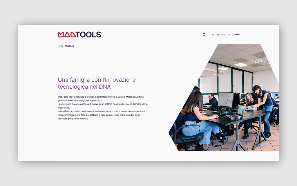 Agenzia di Comunicazione Publifarm | Pure Creative Agency MadTools ha un sito web nuovo di zecca 1