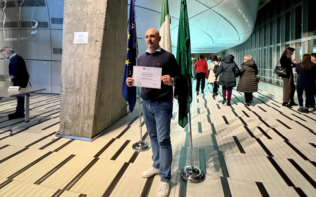 Agenzia di Comunicazione Publifarm | Pure Creative Agency Publifarm alla cerimonia per il premio “Parità Vincente” di Regione Lombardia 1