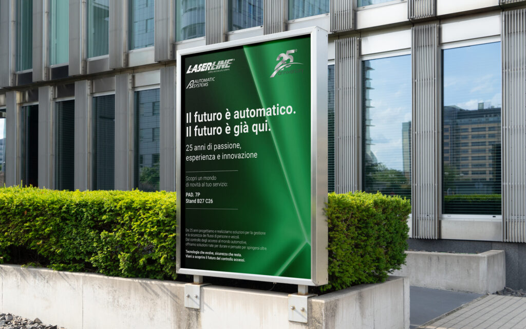 Agenzia di Comunicazione Publifarm | Pure Creative Agency Porte aperte alla creatività con lo stand di Laserline 1